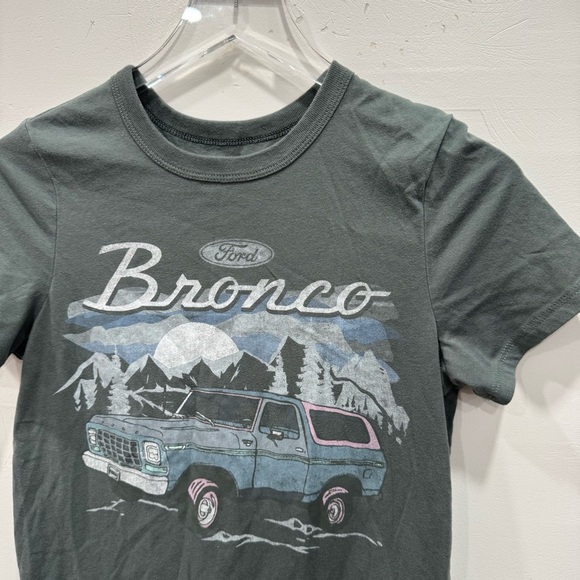 Ford Bronco Casual Short Sleeve Tee Shirt Gray XS Cotton Blend Summer - Picture 2 of 4
